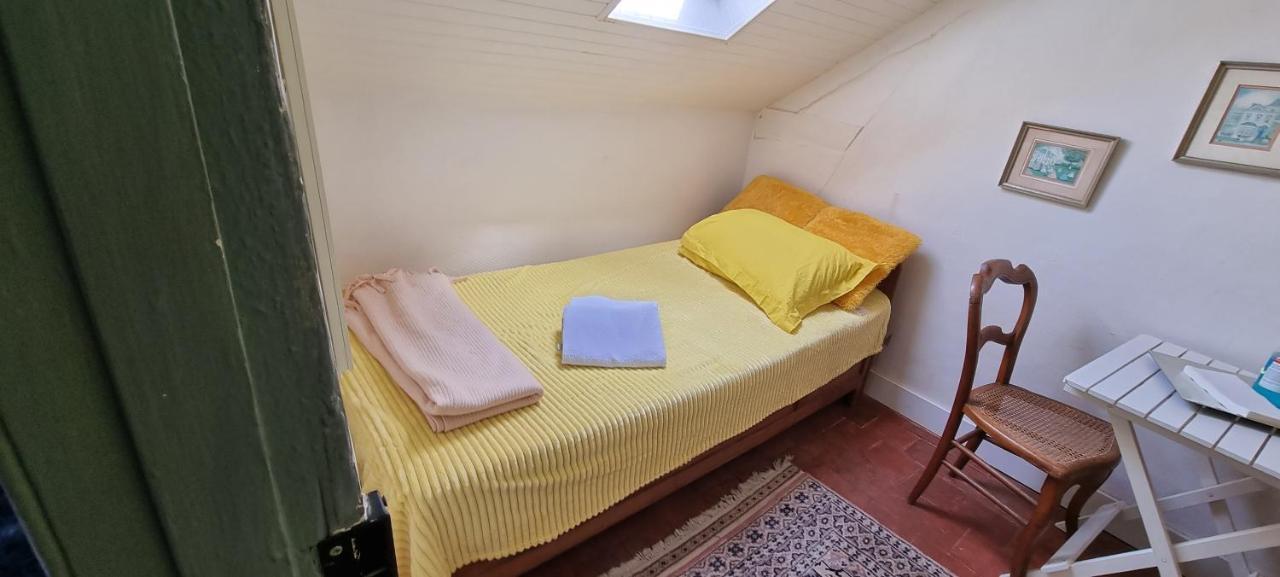 Chambre D'Hotes Les Jardins De Marie, Sci Charles III Bernay  Esterno foto