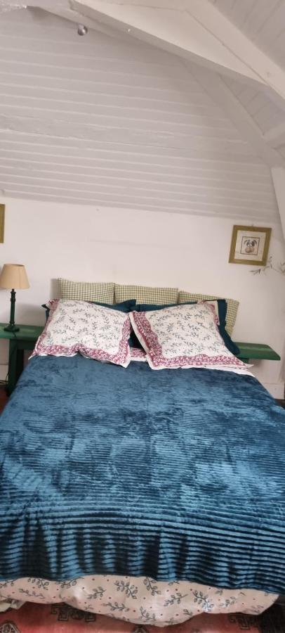 Chambre D'Hotes Les Jardins De Marie, Sci Charles III Bernay  Esterno foto